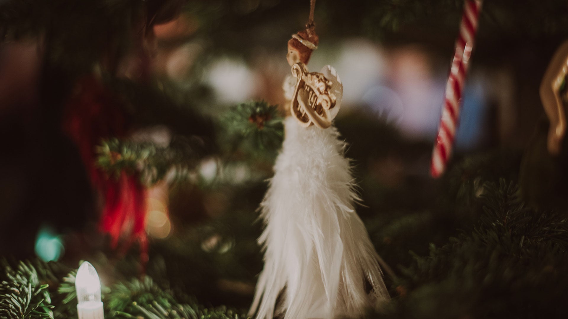 Christmas ornament on three – Ballerina